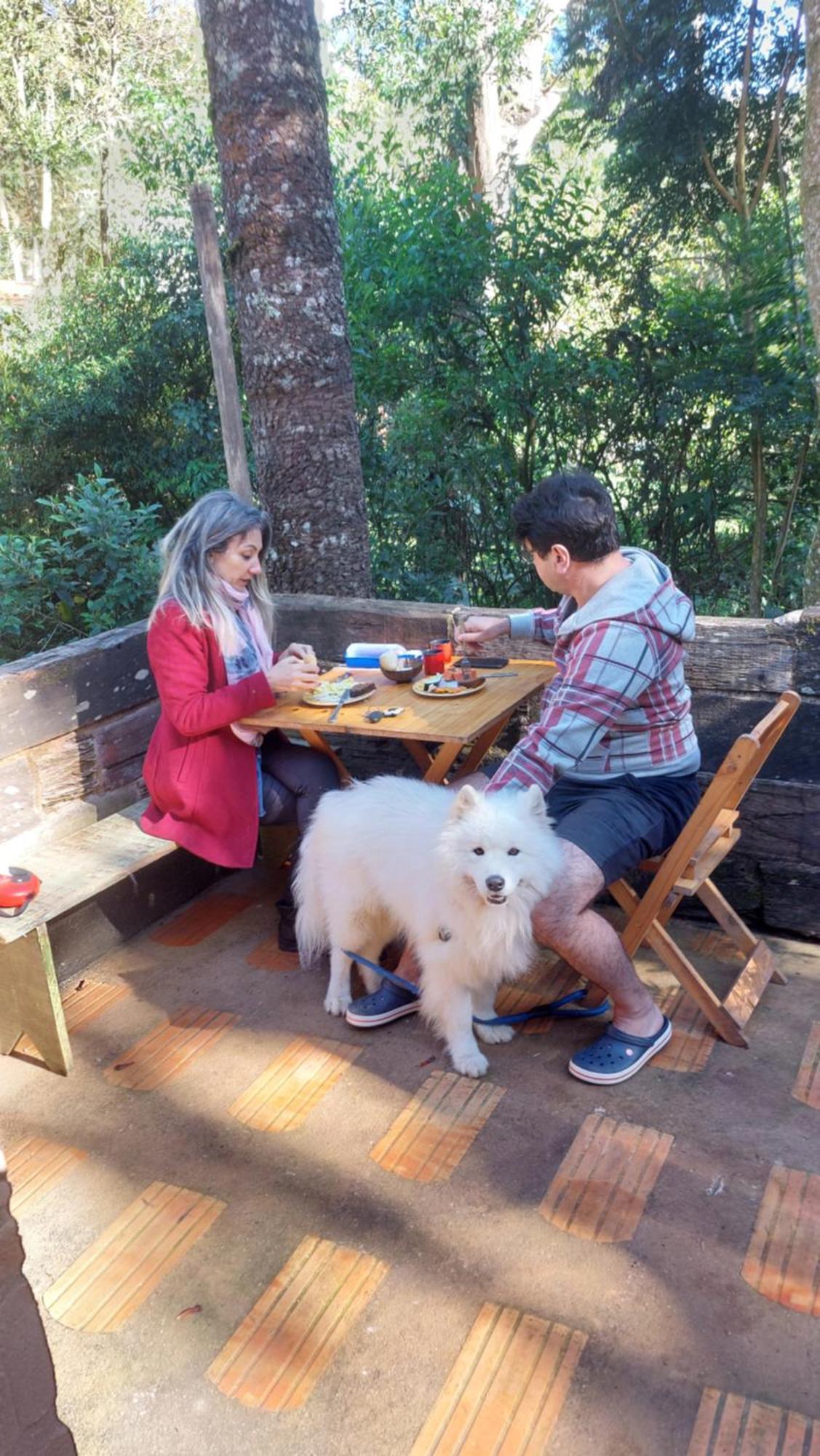 Fora De Estrada Chalet *